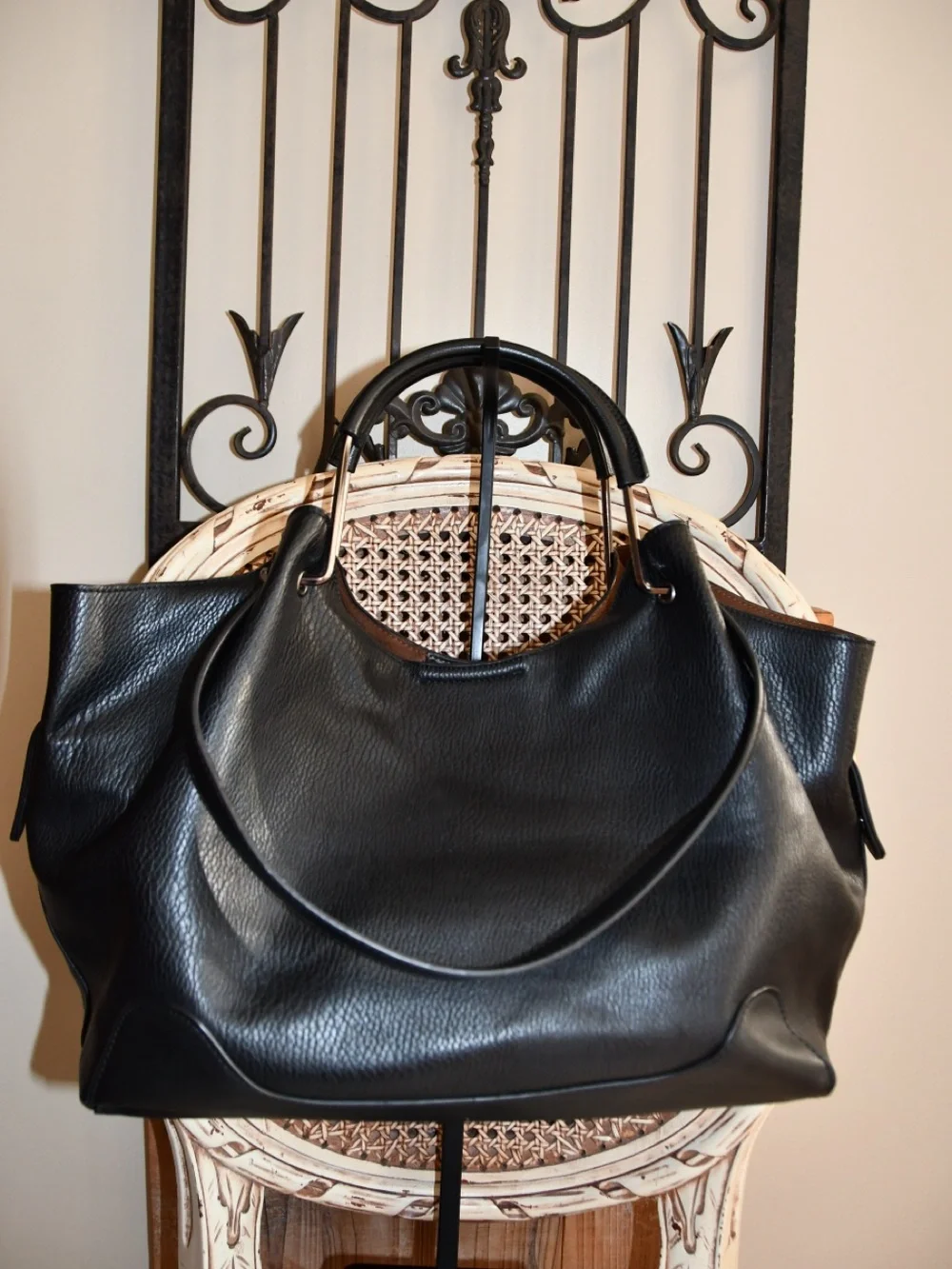 Sondra Roberts Squared classic black